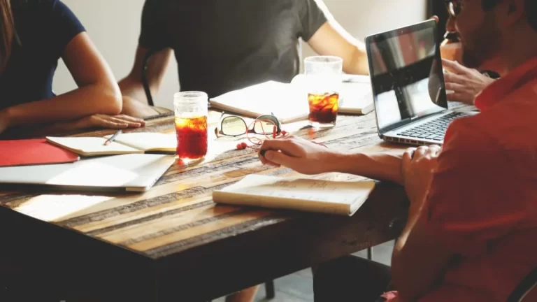 The 9 Best WordPress Forum Plugins I Personally Tested