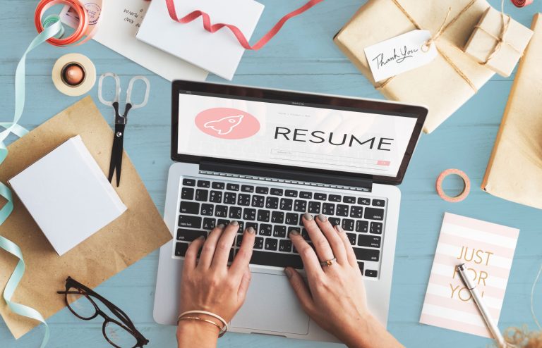 10 Best Software to Write Resume