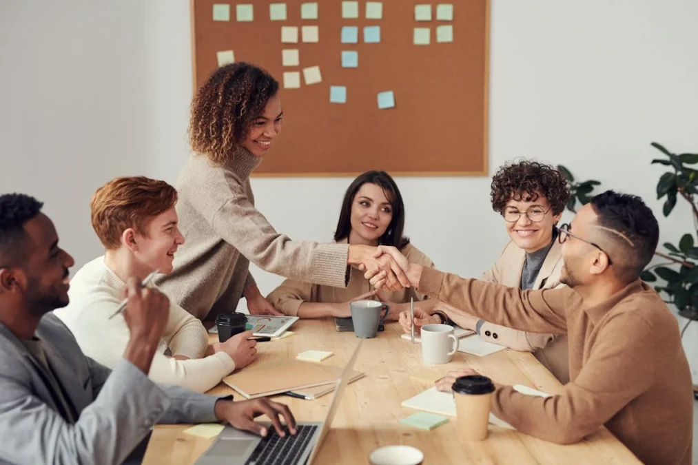 Team collaborating in a modern learning environment